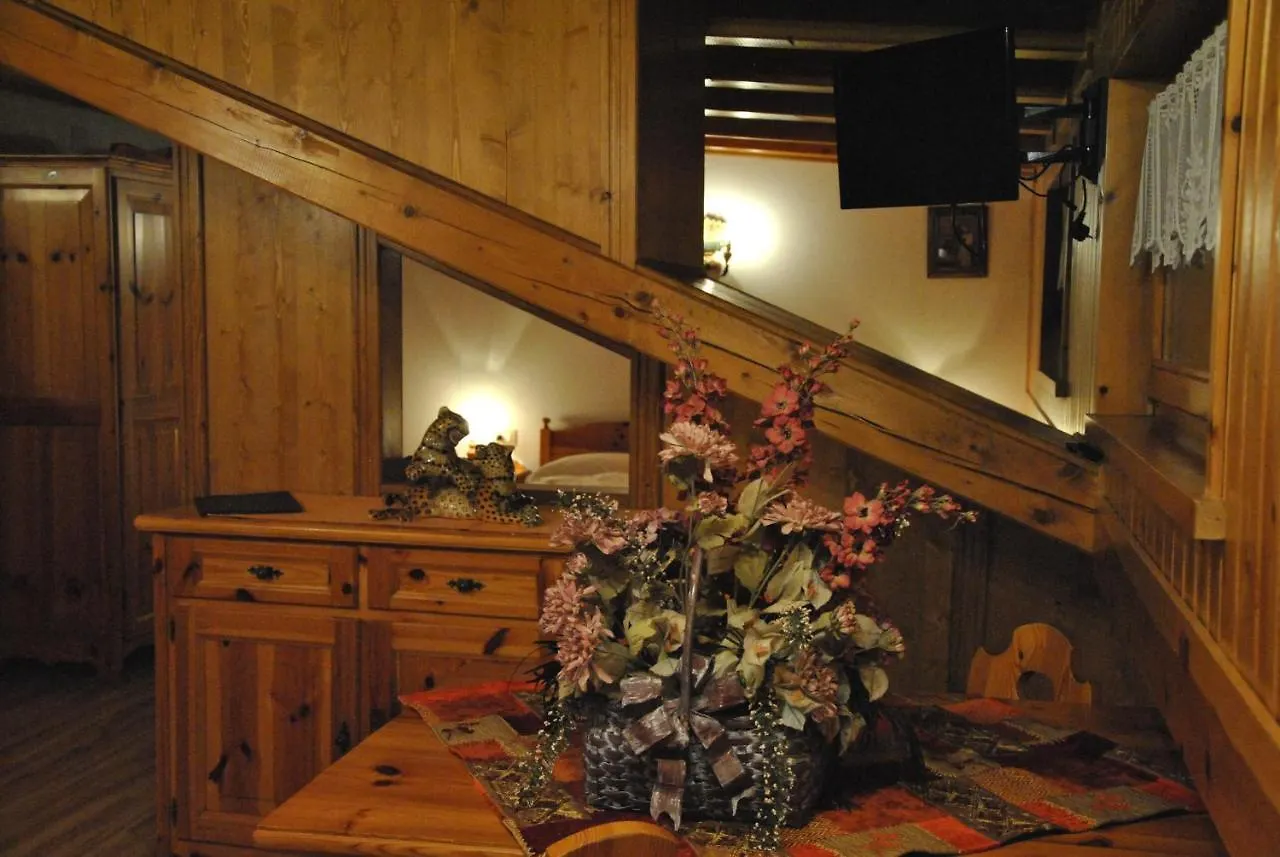 La Pineta Apartment Padola