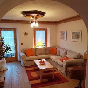 Casa Lucia Padola